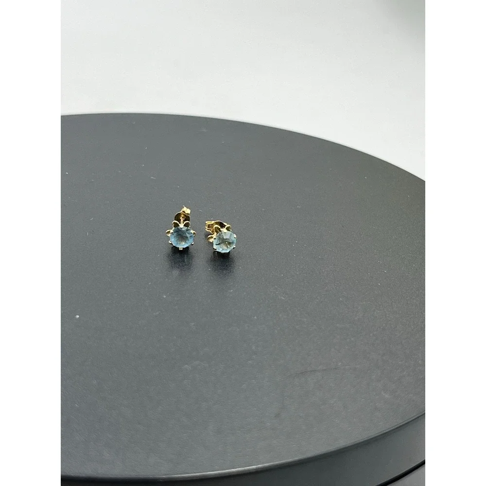 JCM Jacmel Round 5mm Prong‎ Set Blue CZ 14K Yellow Gold March Stud Earring
